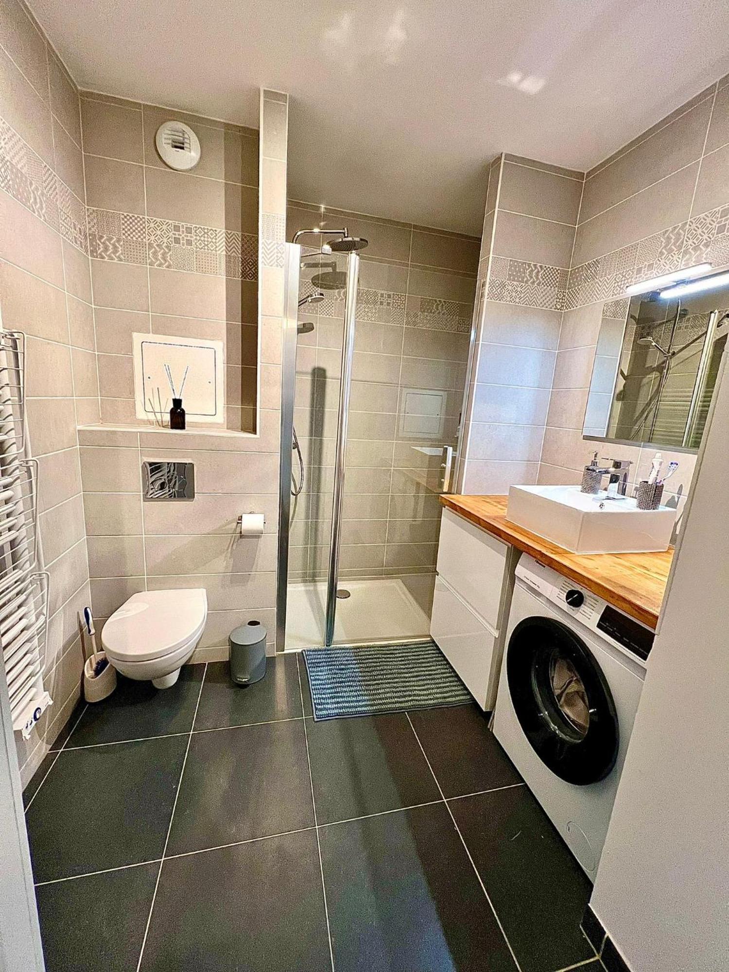 New & Serene 1-Bedroom Apart Near #Ladefenseparis #Parking&Fibre Suresnes Buitenkant foto