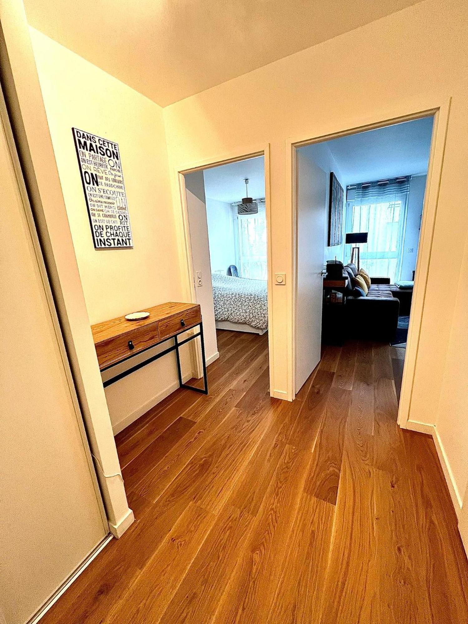 New & Serene 1-Bedroom Apart Near #Ladefenseparis #Parking&Fibre Suresnes Buitenkant foto